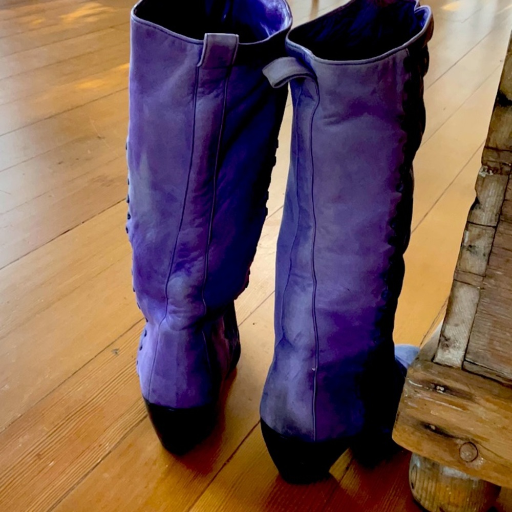 Unique Super Soft Eighties Boots - image 3